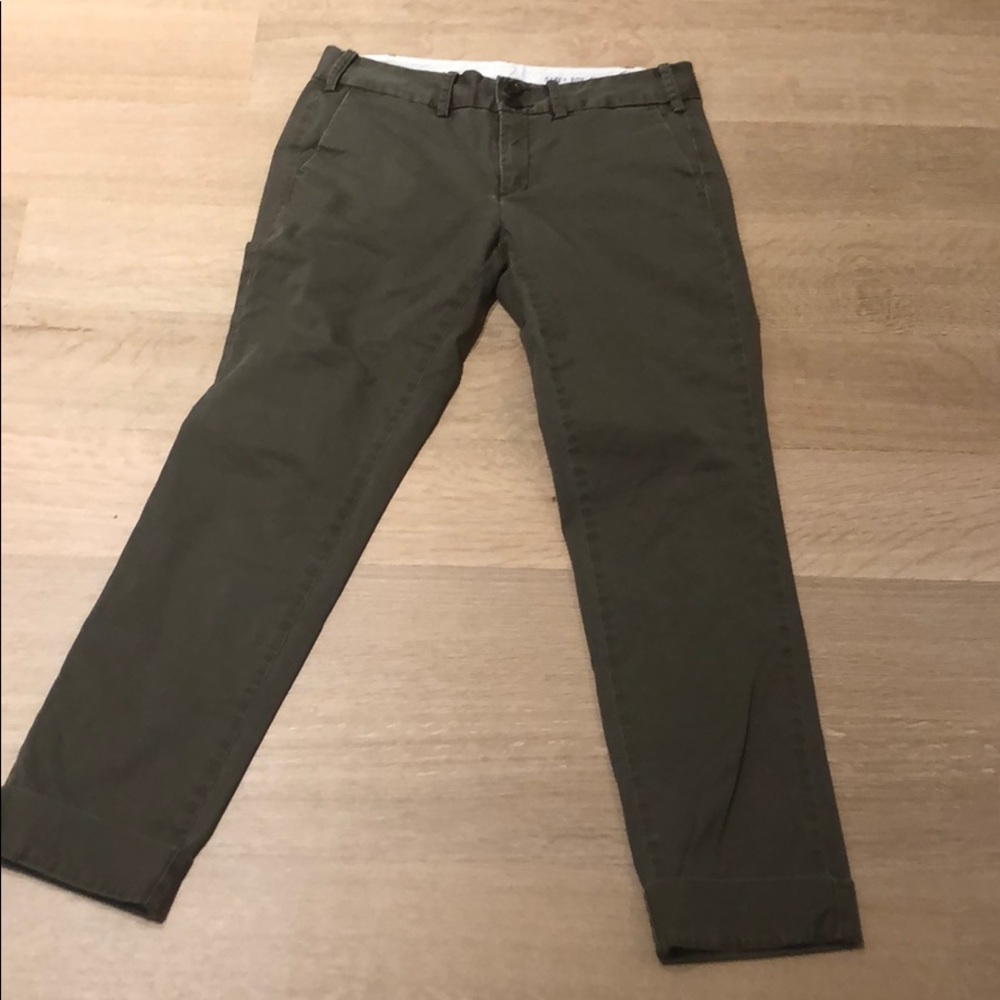 Chino, Size 4, Anthro